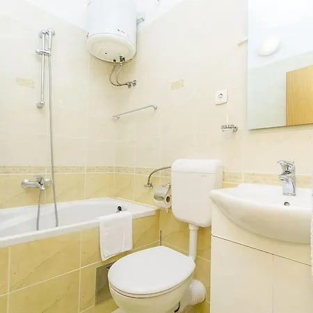 Kunac Apartament *